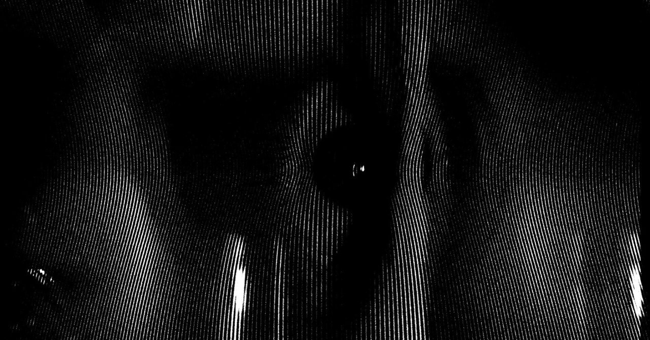 富永夏海「眼窩の街」